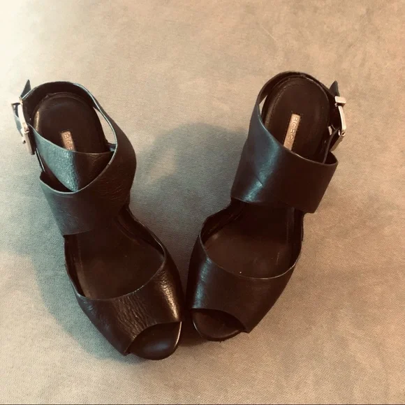 BCBG genuine leather black wedge shoes.See photos for wear.Double strap,open toe - Picture 2 of 11